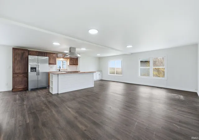 Photo 3 of Manufactured home for sale at 7329 Butt Rd, Fort Wayne, IN 46818 | MLS# 202612729 | Listing updated on 2026-08-25