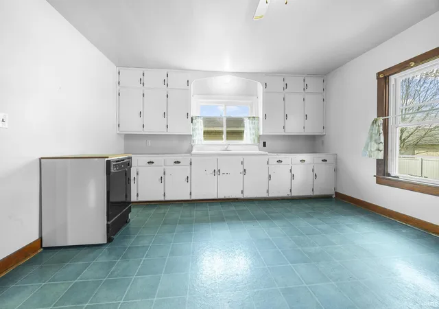 5th image of 1315 Virginia St, Ferdinand, IN 47532 | MLS# 202612917