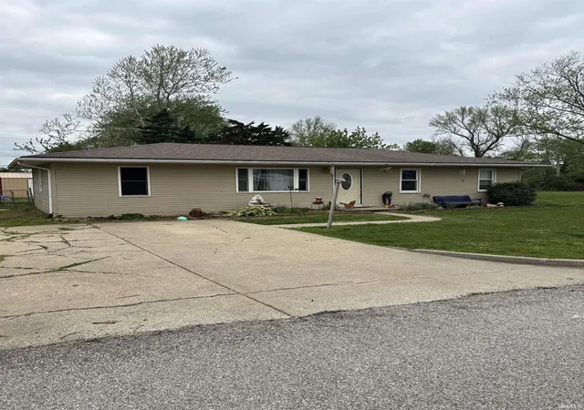 1st image of 337 N Alden Dr, Vincennes, IN 47591 | MLS# 202612946
