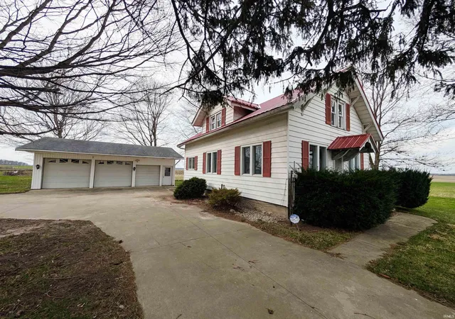 Homes for sale in Albion, IN | 355 W Us Hwy 6, Albion, IN 46701 | MLS# 202613001