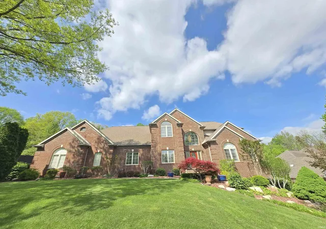 3rd image of 6644 Hillsgate Ct, Newburgh, IN 47630 | MLS# 202613007