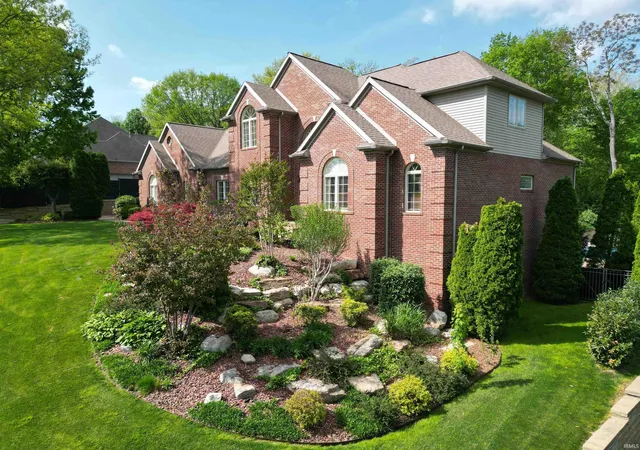 4th image of 6644 Hillsgate Ct, Newburgh, IN 47630 | MLS# 202613007