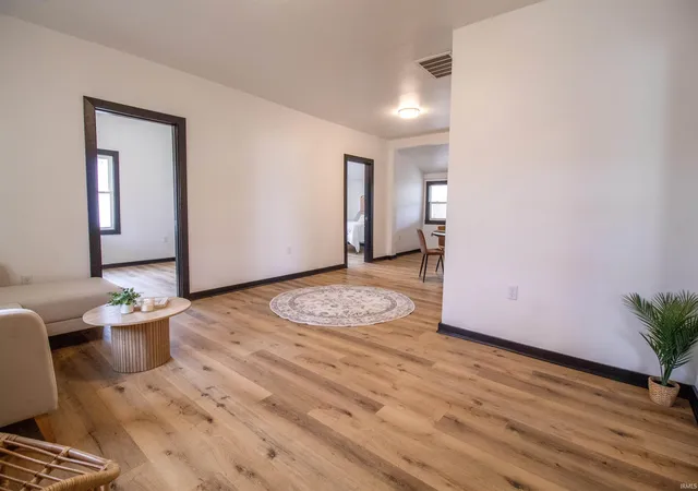 5th image of 603 N Residence St, Winchester, IN 47394 | MLS# 202613044