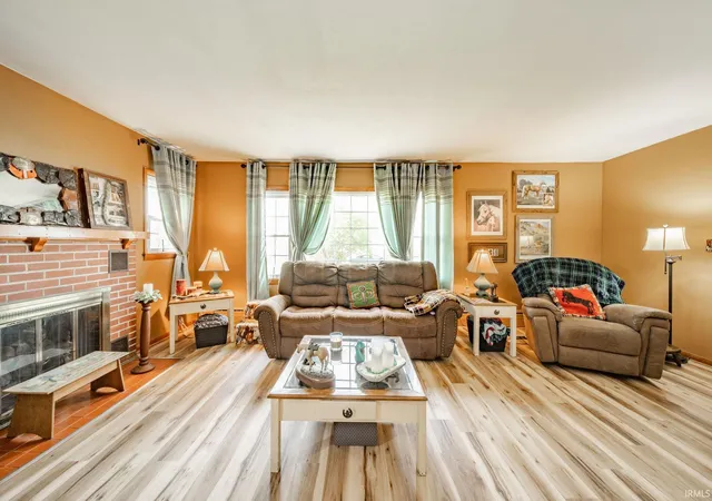 Homes for sale in Daleville, IN | 11910 S County Road 800, Daleville, IN 47334 | MLS# 202613078