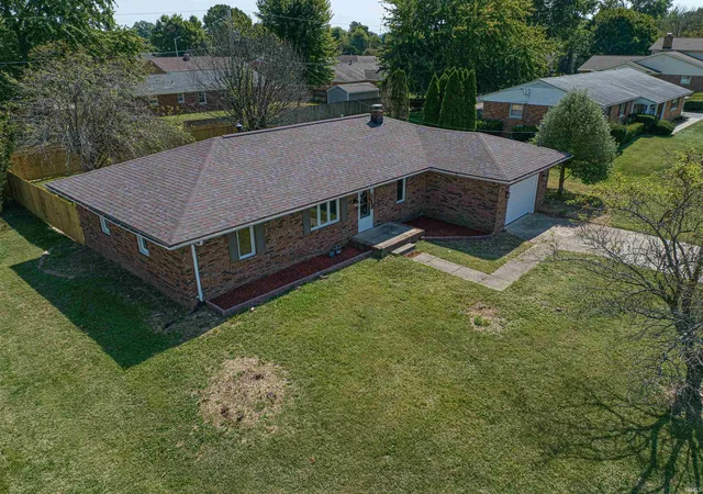 32nd image of 430 Fuquay Rd, Evansville, IN 47715 | MLS# 202613110