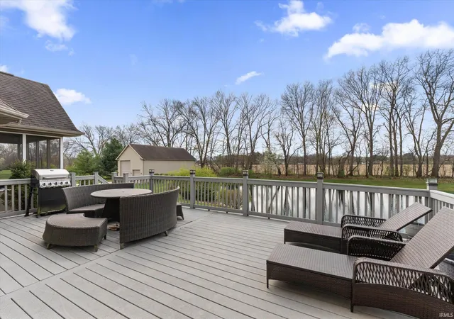 5th image of 53785 Blue Lake Dr, Elkhart, IN 46514 | MLS# 202613135