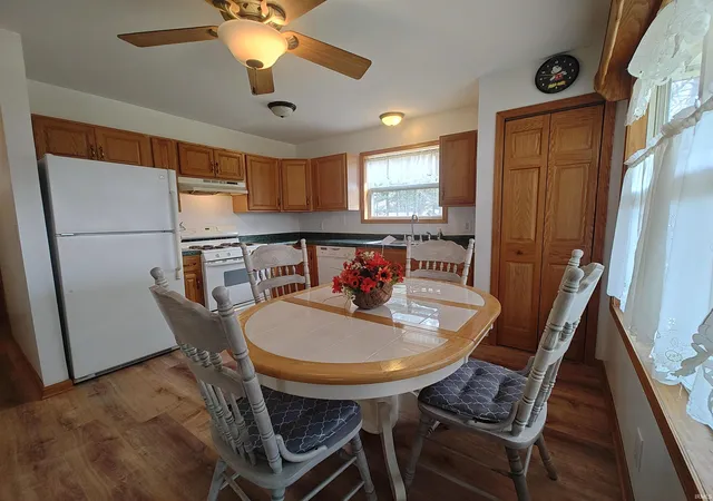 Photo 3 of Manufactured home for sale at 6441 E Calvin Dr, Knox, IN 46534 | MLS# 202613190 | Listing updated on 2026-06-02