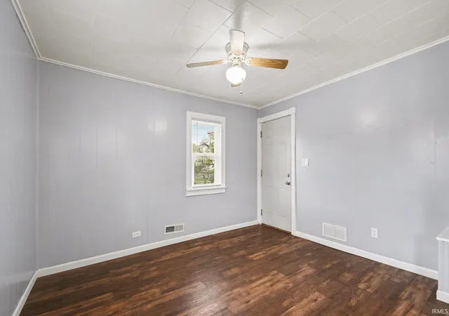 3rd image of 206 Helen Ave, Mishawaka, IN 46544 | MLS# 202613317
