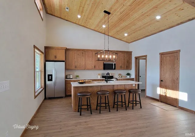 Photo 2 of Sale Pending at 313 Country Ct, Loogootee, IN 47553 | MLS# 202613346 | Listing updated on 2026-09-11