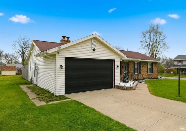 2nd image of 7735 Newlin Dr, Fort Wayne, IN 46816 | MLS# 202613406