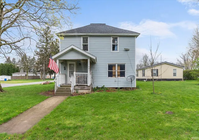 Homes for sale in Ashley, IN | 301 E Lincoln St, Ashley, IN 46705 | MLS# 202613454