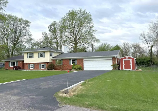Homes for sale in Crawfordsville, IN | 345 N Pleasant Run, Crawfordsville, IN 47933 | MLS# 202613460