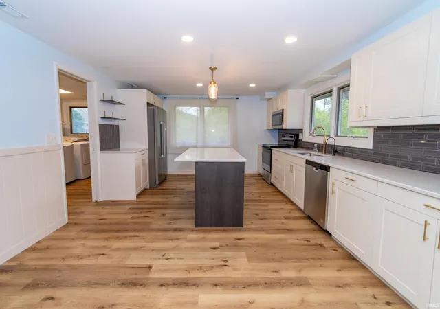 4th image of 17370 Parker Dr, South Bend, IN 46635 | MLS# 202613490