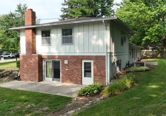 Photo 3 of Manufactured home for sale at 110 Brittany Ln, Monticello, IN 47960 | MLS# 202613500 | Listing updated on 2026-07-17