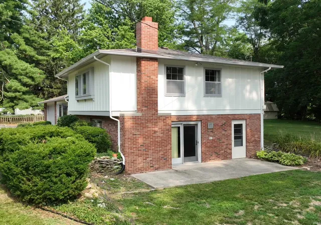 Photo 4 of Manufactured home for sale at 110 Brittany Ln, Monticello, IN 47960 | MLS# 202613500 | Listing updated on 2026-07-17
