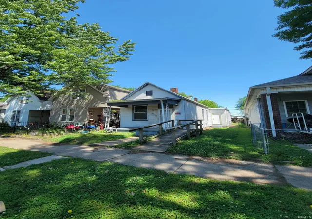 Homes for sale in Evansville, IN | 720 E Florida St, Evansville, IN 47711 | MLS# 202613517