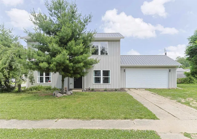 Photo 2 of Sale Pending at 4024 Addison St, South Bend, IN 46614 | MLS# 202613548 | Listing updated on 2026-09-21
