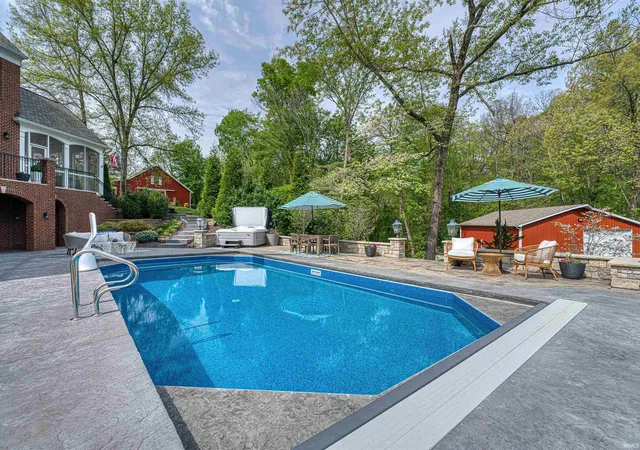 5th image of 5800 Temper Trail Ct, Evansville, IN 47720 | MLS# 202613607
