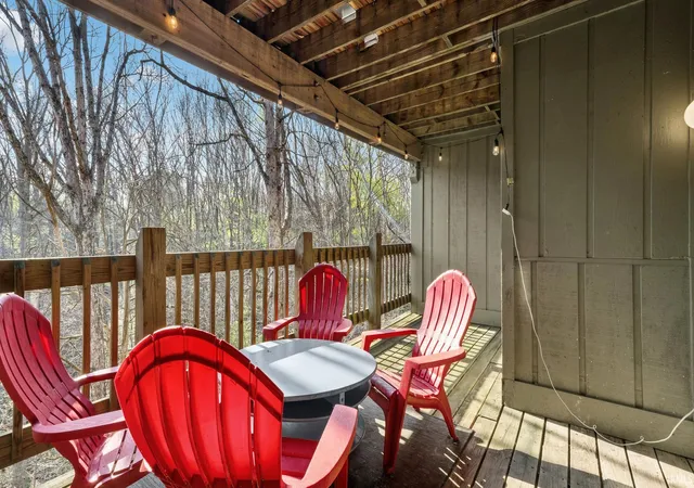 3rd image of 9006 Pointe Ridge Ln #4, Bloomington, IN 47401 | MLS# 202613718