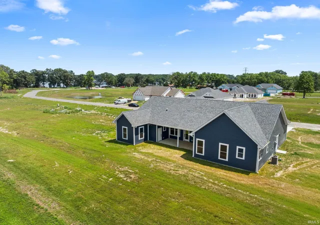 Photo 4 of Manufactured home for sale at 2007 Deepwater Loop, Monticello, IN 47960 | MLS# 202613798 | Listing updated on 2026-07-28