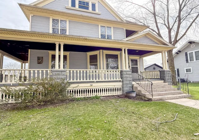 Homes for sale in Albion, IN | 306 N Orange St, Albion, IN 46701 | MLS# 202613839