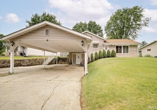 Photo 2 of Manufactured home for sale at 612 W Clover Ter, Bloomington, IN 47404 | MLS# 202613915 | Listing updated on 2026-05-19