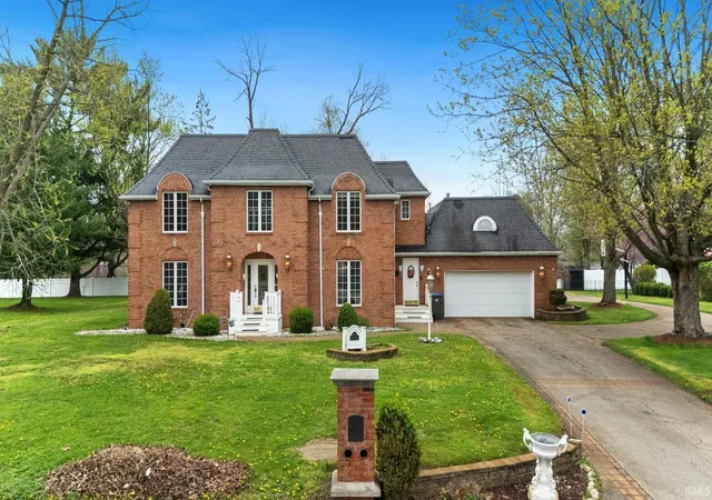 2nd image of 1910 Deer Trl, Warsaw, IN 46580 | MLS# 202613929