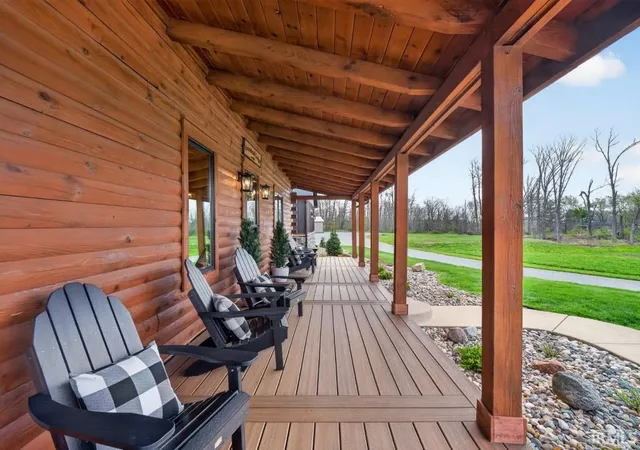Homes for sale in Columbia City, IN | 3985 E Burd Rd, Columbia City, IN 46725 | MLS# 202614067