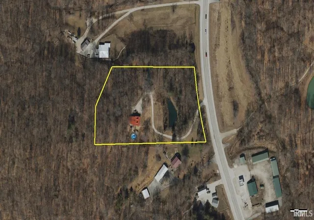 Homes for sale in Eckerty, IN | 527 N St Rd 145, Eckerty, IN 47116 | MLS# 202614085