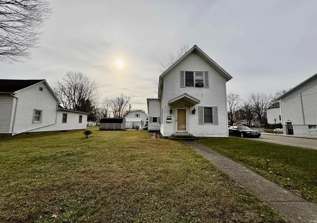 Homes for sale in Bluffton, IN | 1128 W Cherry St, Bluffton, IN 46714 | MLS# 202614101