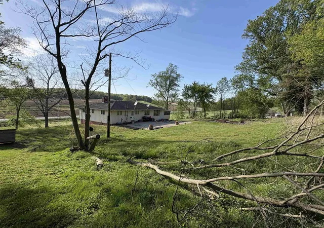 Photo 4 of Sale Pending at 6450 N State 545 Rd, Dubois, IN 47527 | MLS# 202614172 | Listing updated on 2026-07-14