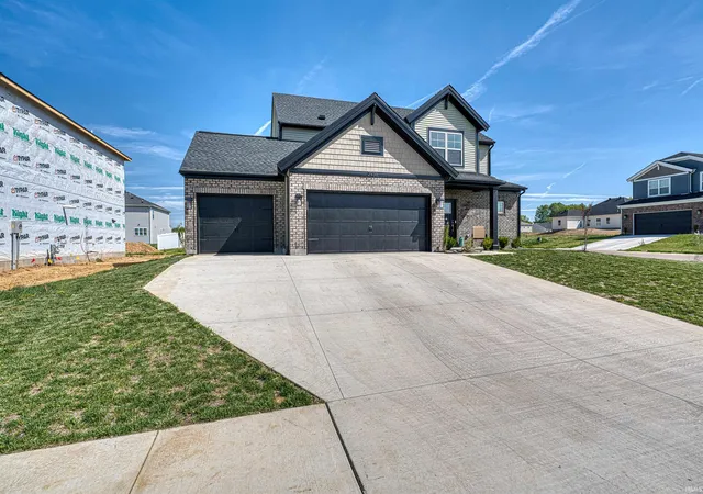 Photo 2 of Manufactured home for sale at 2938 Donna Dee Dr, Evansville, IN 47725 | MLS# 202614216 | Listing updated on 2026-07-20
