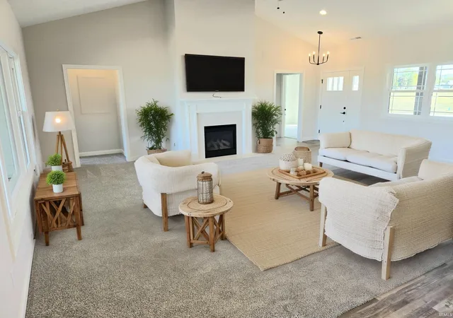 Photo 3 of Manufactured home for sale at 5326 Fair Crk Run, Fort Wayne, IN 46818 | MLS# 202614218 | Listing updated on 2026-09-12