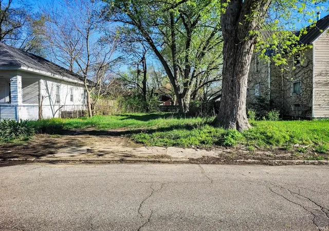 Photo 3 of Land for sale at 1213 E Indiana Ave, South Bend, IN 46613 | MLS# 202614258 | Listing updated on 2026-04-23