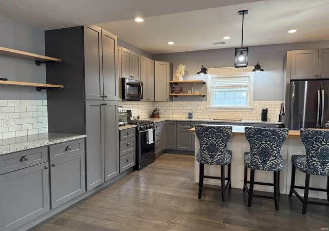 2nd image of 1285 E Zinnia Dr, Bloomington, IN 47401 | MLS# 202614270