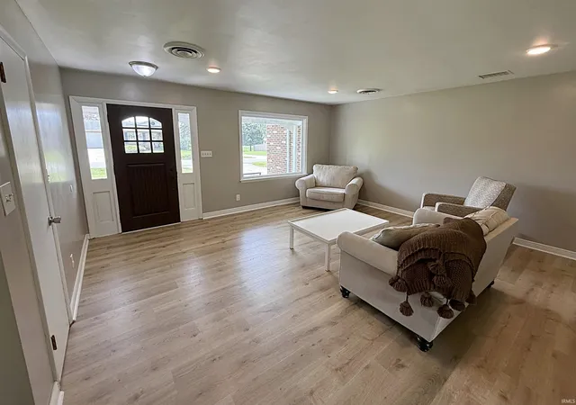 Photo 3 of Sale Pending at 714 Brett Cabel Rd, Washington, IN 47501 | MLS# 202614543 | Listing updated on 2026-09-23