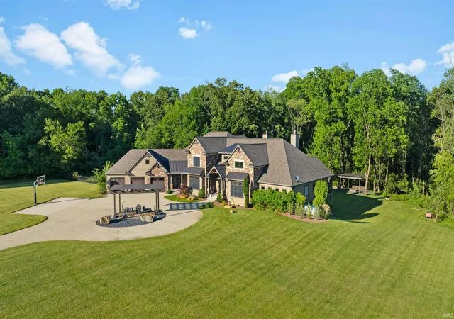 1st image of 54420 County Road 33 Road, Middlebury, IN 46540 | MLS# 202614607