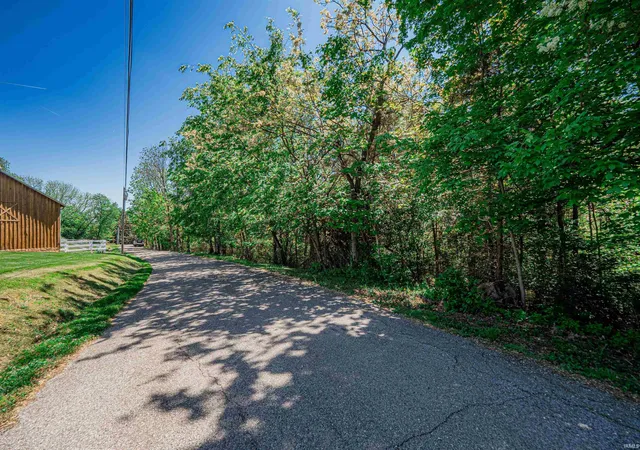 5th image of 0 Moffet Ln, Evansville, IN 47725 | MLS# 202614618