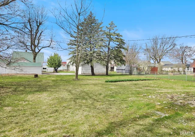 3rd image of 113 N Washington St, Converse, IN 46919 | MLS# 202614621