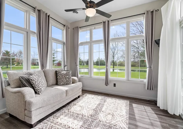 Photo 2 of Sale Pending at 8123 W Ashford Ln, Muncie, IN 47304 | MLS# 202614667 | Listing updated on 2026-05-12