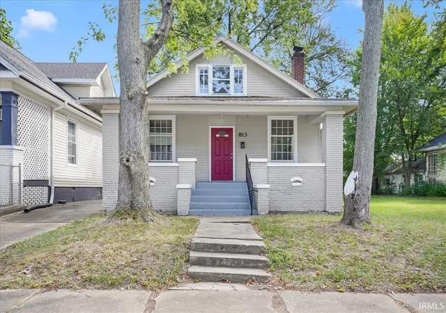 Homes for sale in Evansville, IN | 813 Jefferson Ave, Evansville, IN 47713 | MLS# 202614694