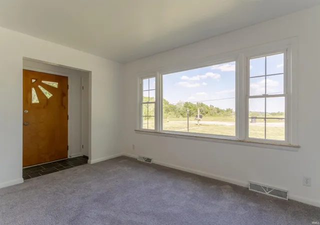 Photo 4 of Manufactured home for sale at 5400 Weaver Rd, Evansville, IN 47711 | MLS# 202614785 | Listing updated on 2026-08-29