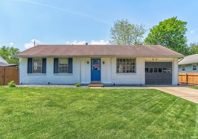 Homes for sale in Evansville, IN | 1908 Newton Ave, Evansville, IN 47715 | MLS# 202614825