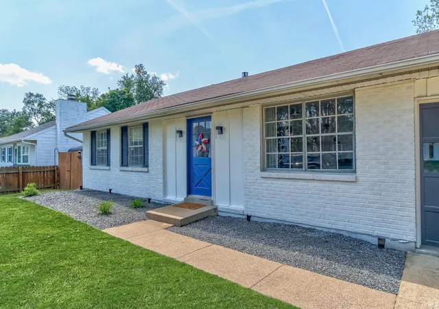 Homes for sale in Evansville, IN | 1908 Newton Ave, Evansville, IN 47715 | MLS# 202614825