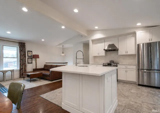 Photo 3 of Manufactured home for sale at 4310 E Morningside Dr, Bloomington, IN 47408 | MLS# 202614875 | Listing updated on 2026-09-12