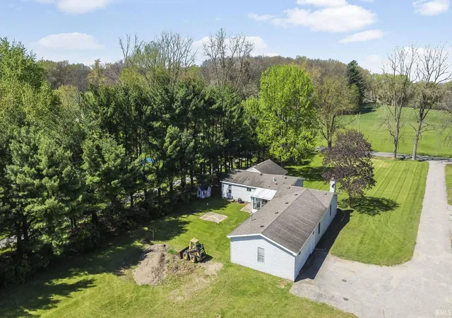 3rd image of 55412 County Road 23, Bristol, IN 46507 | MLS# 202614911