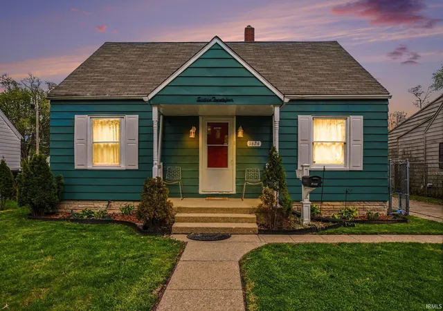 Photo 1 of Single family home for sale at 1624 College St, South Bend, IN 46628 | MLS# 202614989 | Listing updated on 2026-06-12
