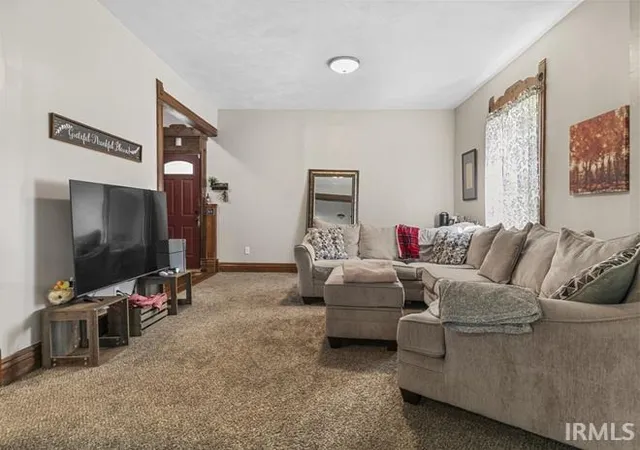 4th image of 210 N Oak St, Redkey, IN 47373 | MLS# 202615157