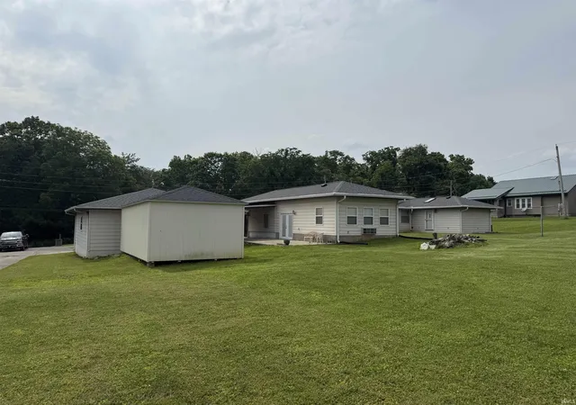 Photo 3 of Manufactured home for sale at 5569 S Fairfax Rd, Bloomington, IN 47401 | MLS# 202615169 | Listing updated on 2026-04-27