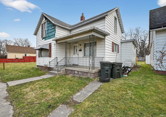 Homes for sale in South Bend, IN | 824 S Pulaski St, South Bend, IN 46619 | MLS# 202615213